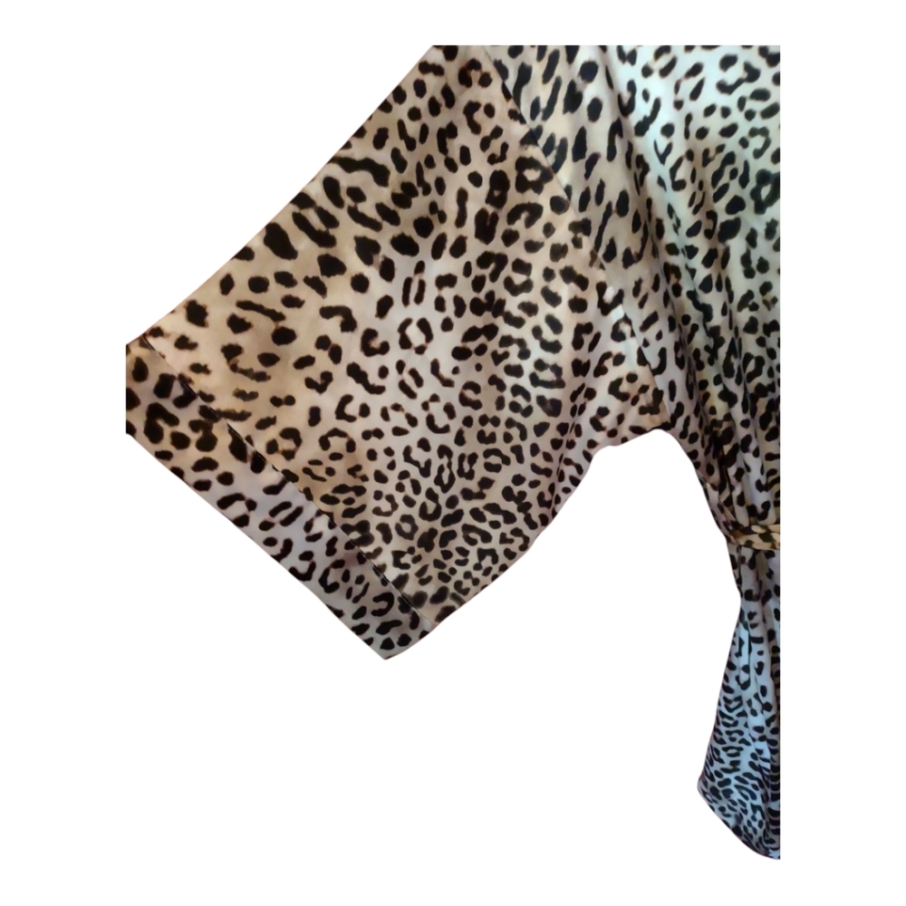 Victoria Secret Leopard Print Robe M/L - Picture 4 of 5